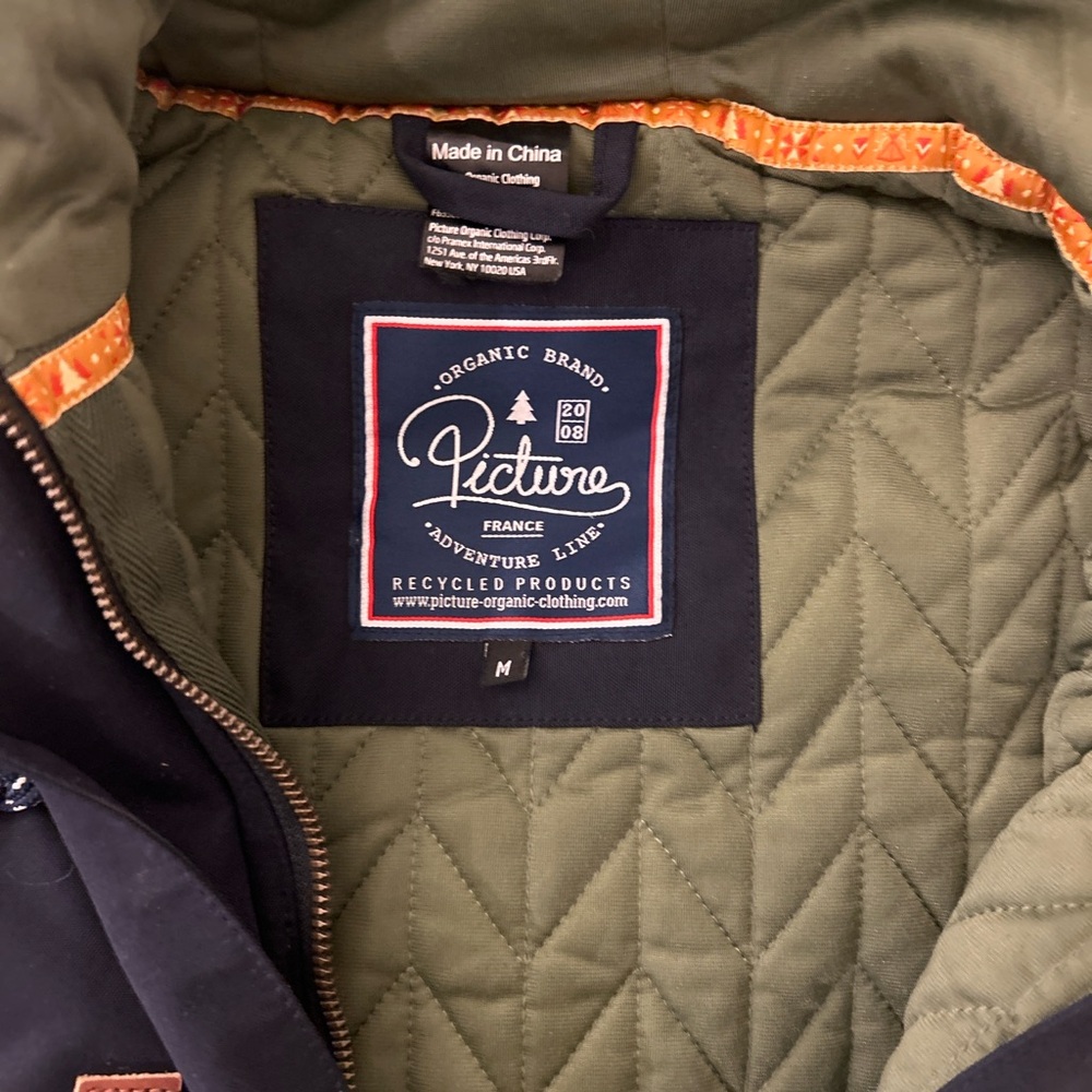 Picture Quilted Hooded Vest (M)